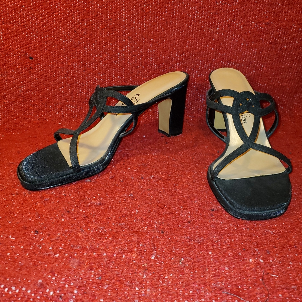 Vintage 90s PM  ollection By 925 Black satin strappy slip on sandal